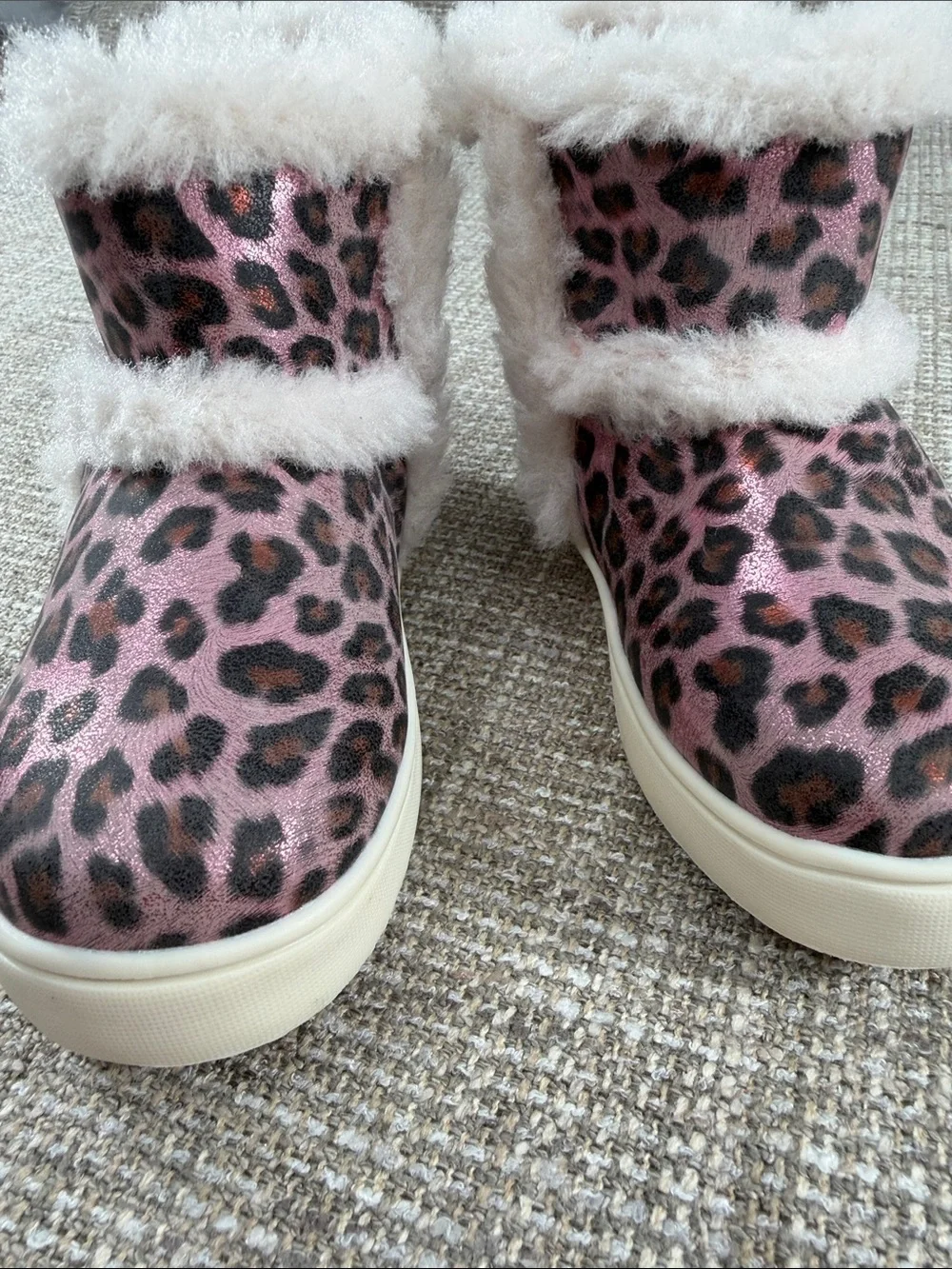 Dr. Scholls pink leopard